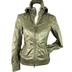 MACKAGE CAMO GREEN PACKABLE BOMBER RAIN JACKET WITH HIDDEN HOOD XS